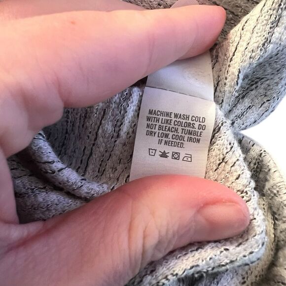 Aerie light Gray crew neck Long Sleeve Sweater - Picture 5 of 10